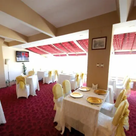 Otel Ayata 3*